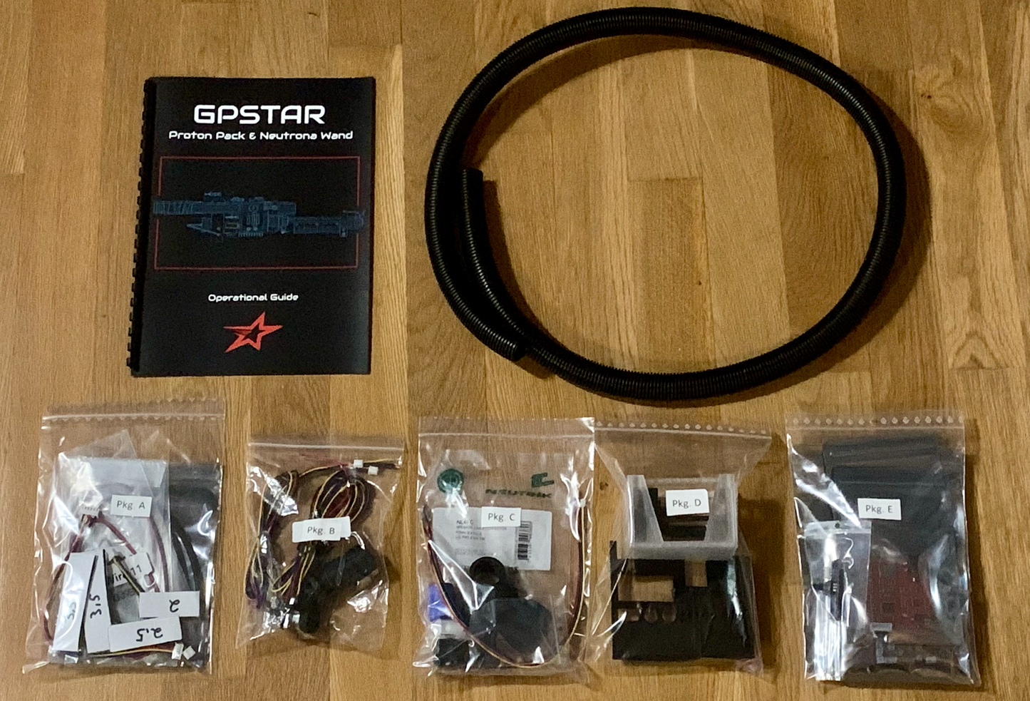GPStar : Hasbro Proton Pack & Neutrona Wand Essential Kit
